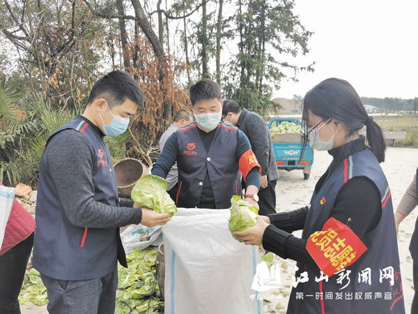 “紅色跑團(tuán)”解民憂